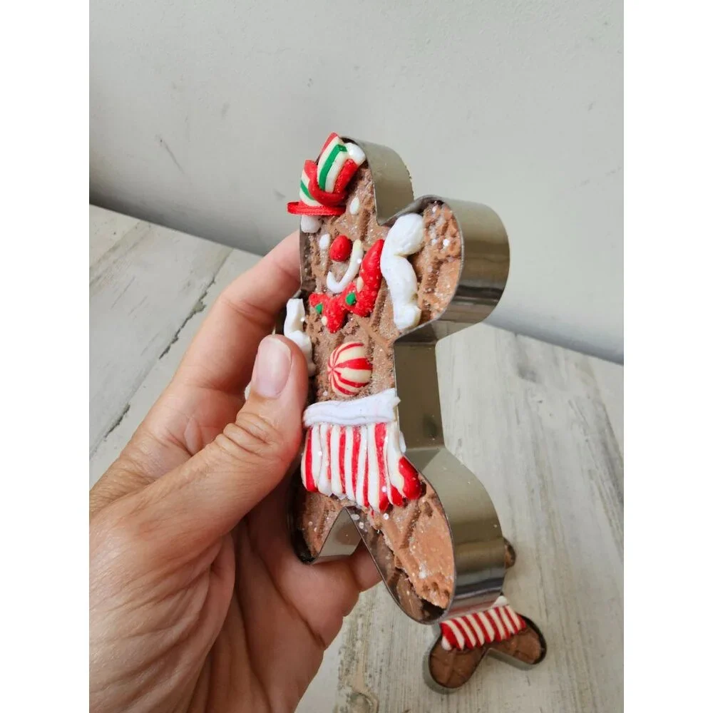 Vintage gingerbread cookie cutter ornament Xmas peppermint tree unique glitter s